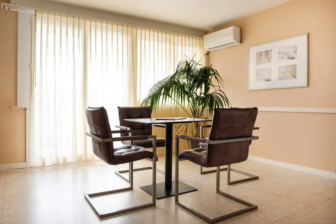 Empfang-by-Ergonic-1280x854-min